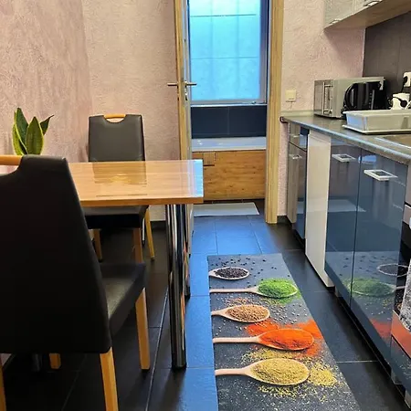 Apartments Plauen Апартаменты *